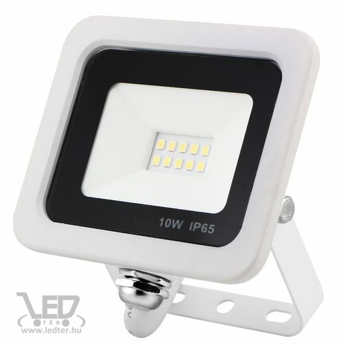 Normál LED reflektor hideg fehér 10W 1050 lumen